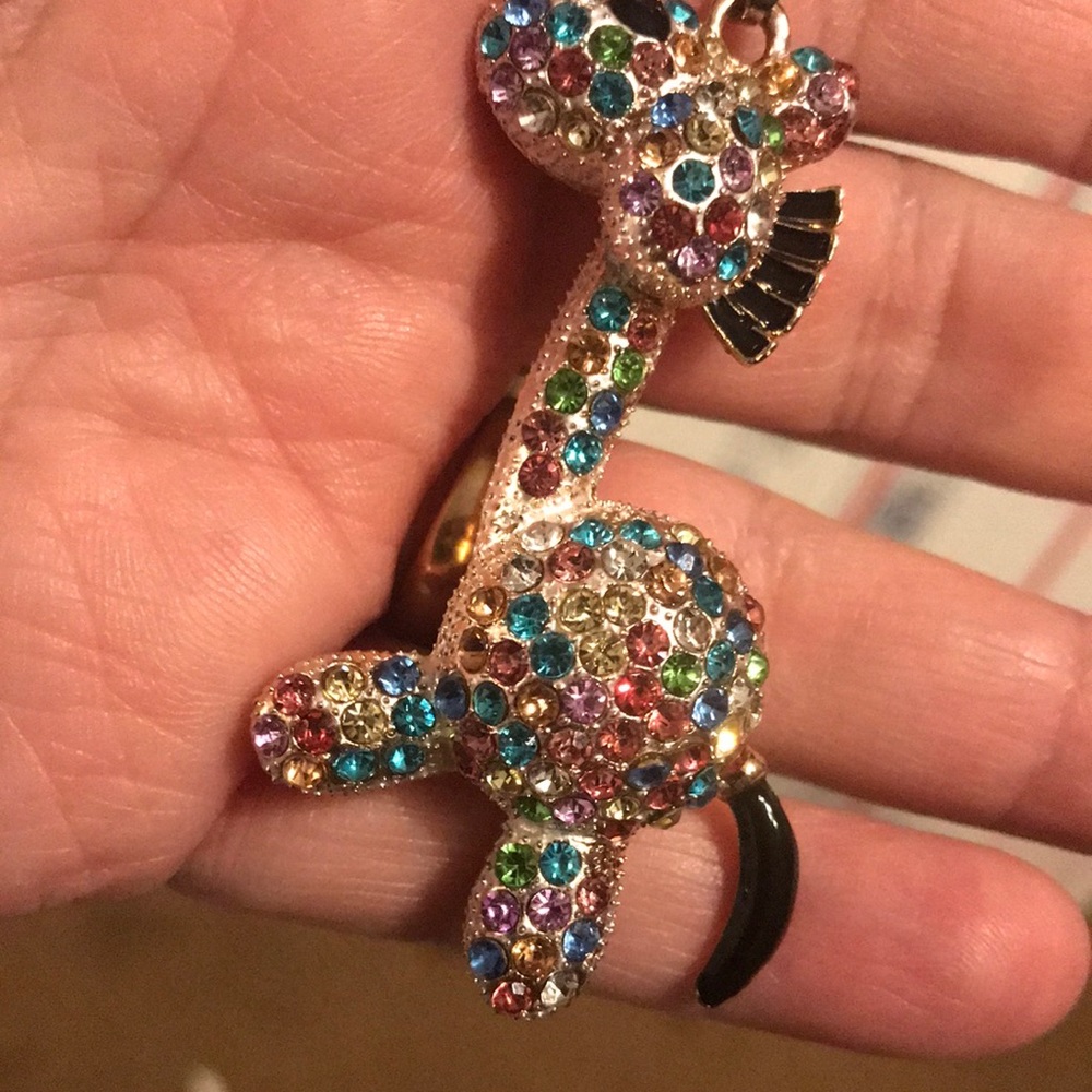 Crystal giraffe necklace